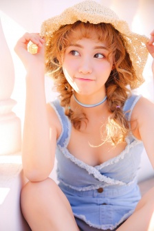 女帝独宠侍卫他又猛又短剧在线免费看